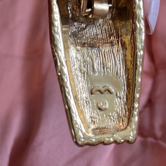Vintage 80s shiny gold serpentine belt with unique‎ rectangular buckle main image 4